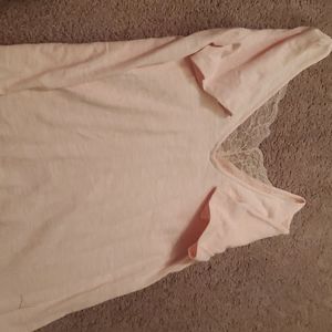 Peach tee never wore brand new